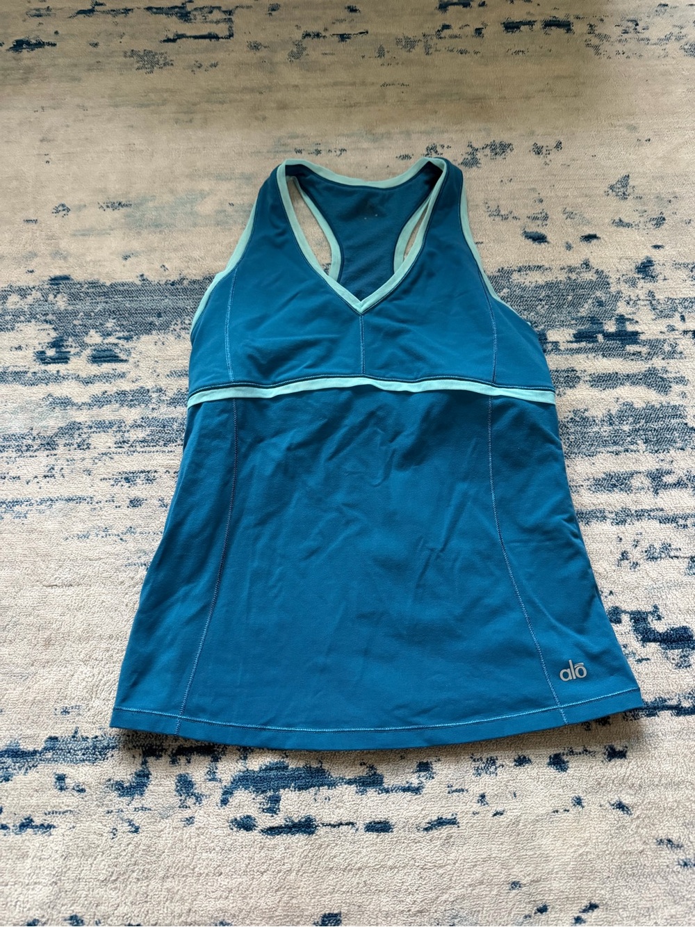 ALO Yoga Women's Teal Tank with Light Aqua Trim